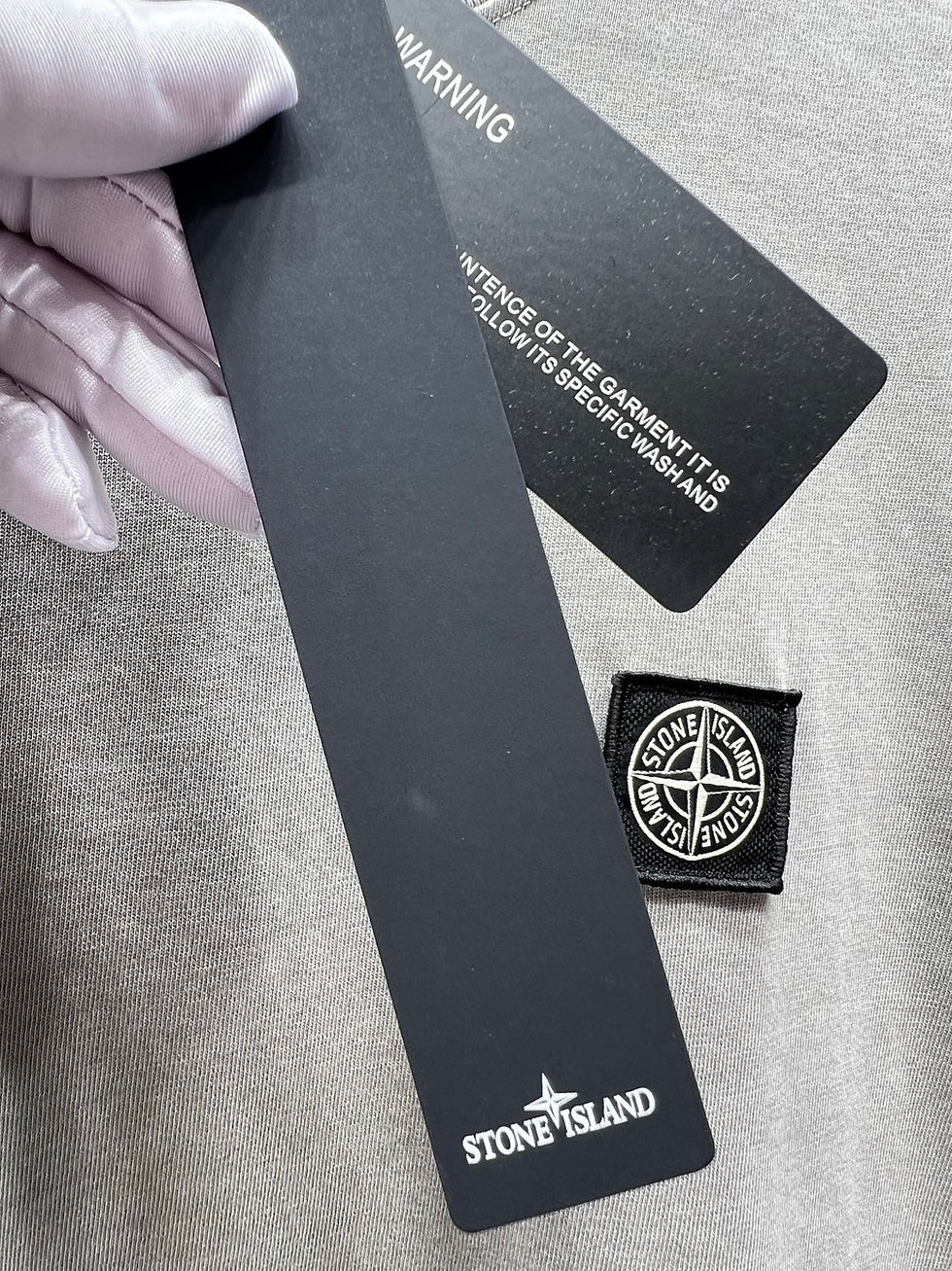 Thumbnail: Stone Island Hoodie