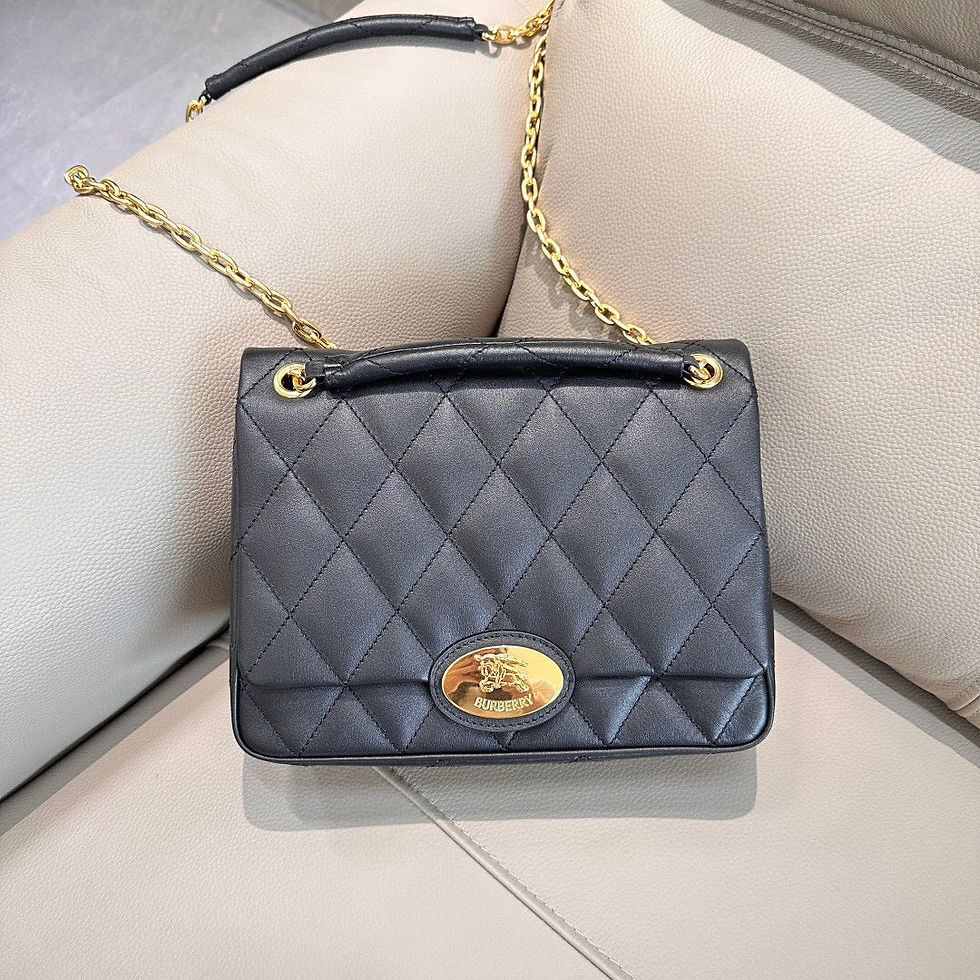 Thumbnail: Bb Strand Crossbody Bag 30