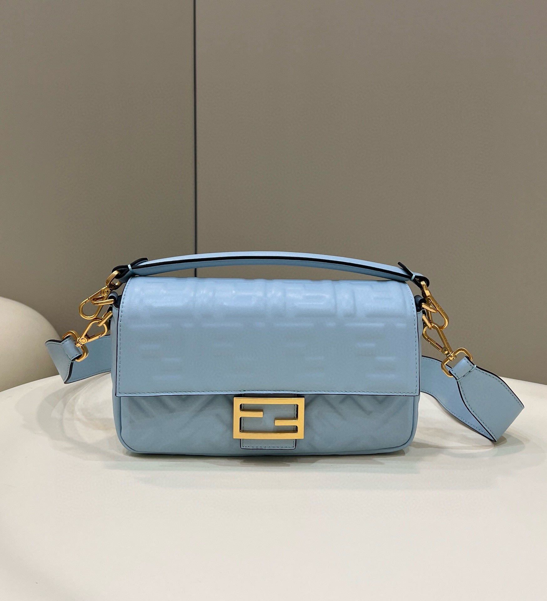 Fendi Baguette