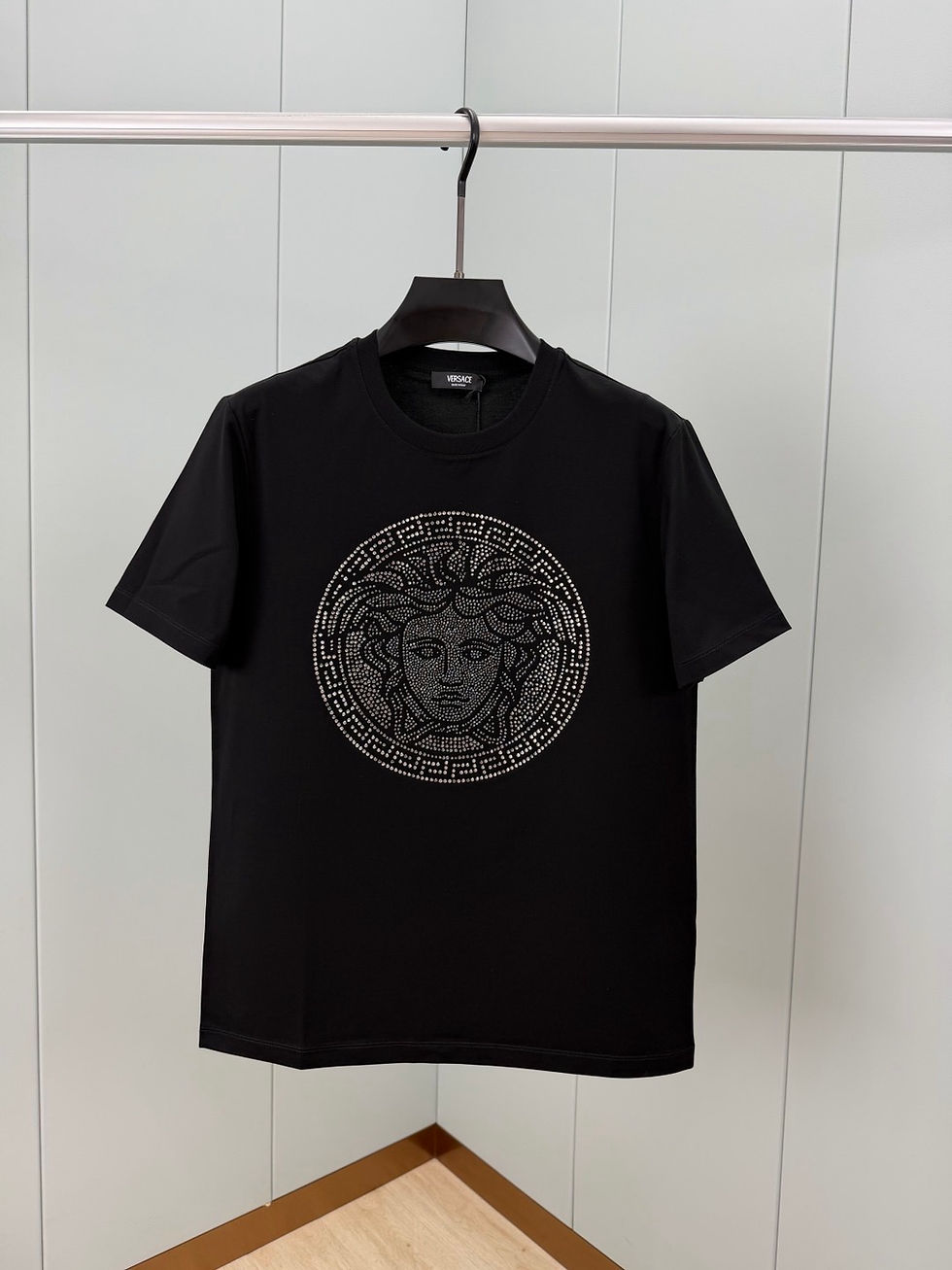 Thumbnail: Versace Medusa Crystal Stud T-Shirt Blue