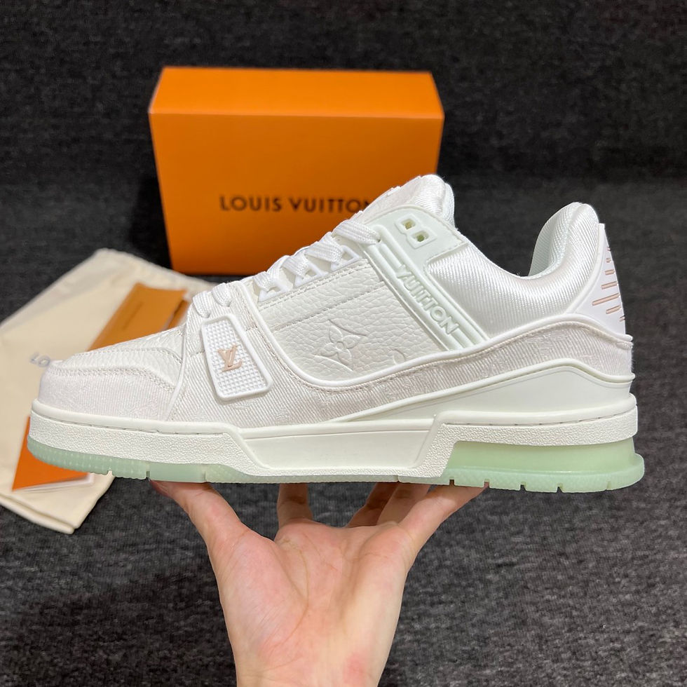 Thumbnail: Louis Vuitton Trainer