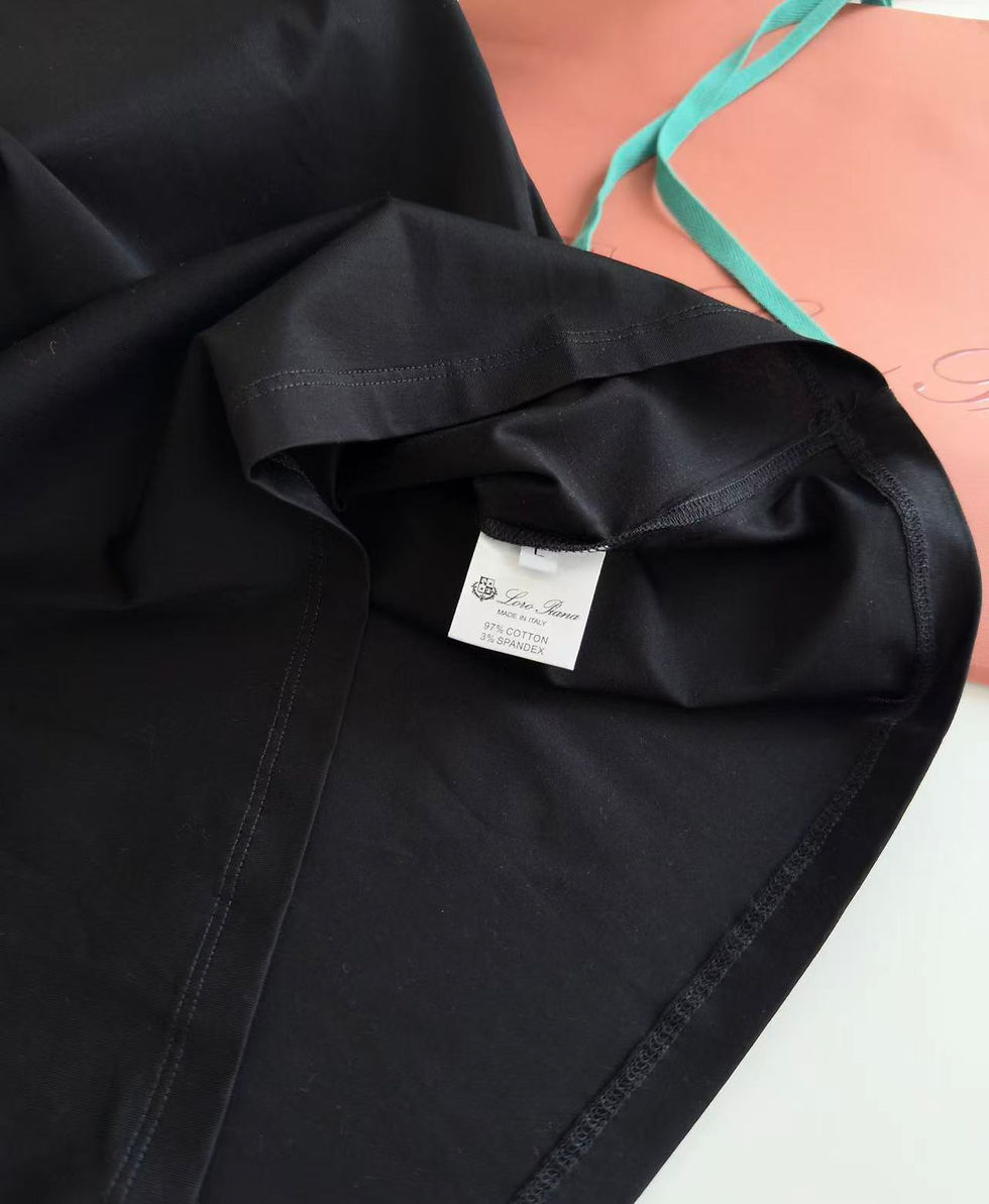 Thumbnail: Lp T Shirt — Carbon