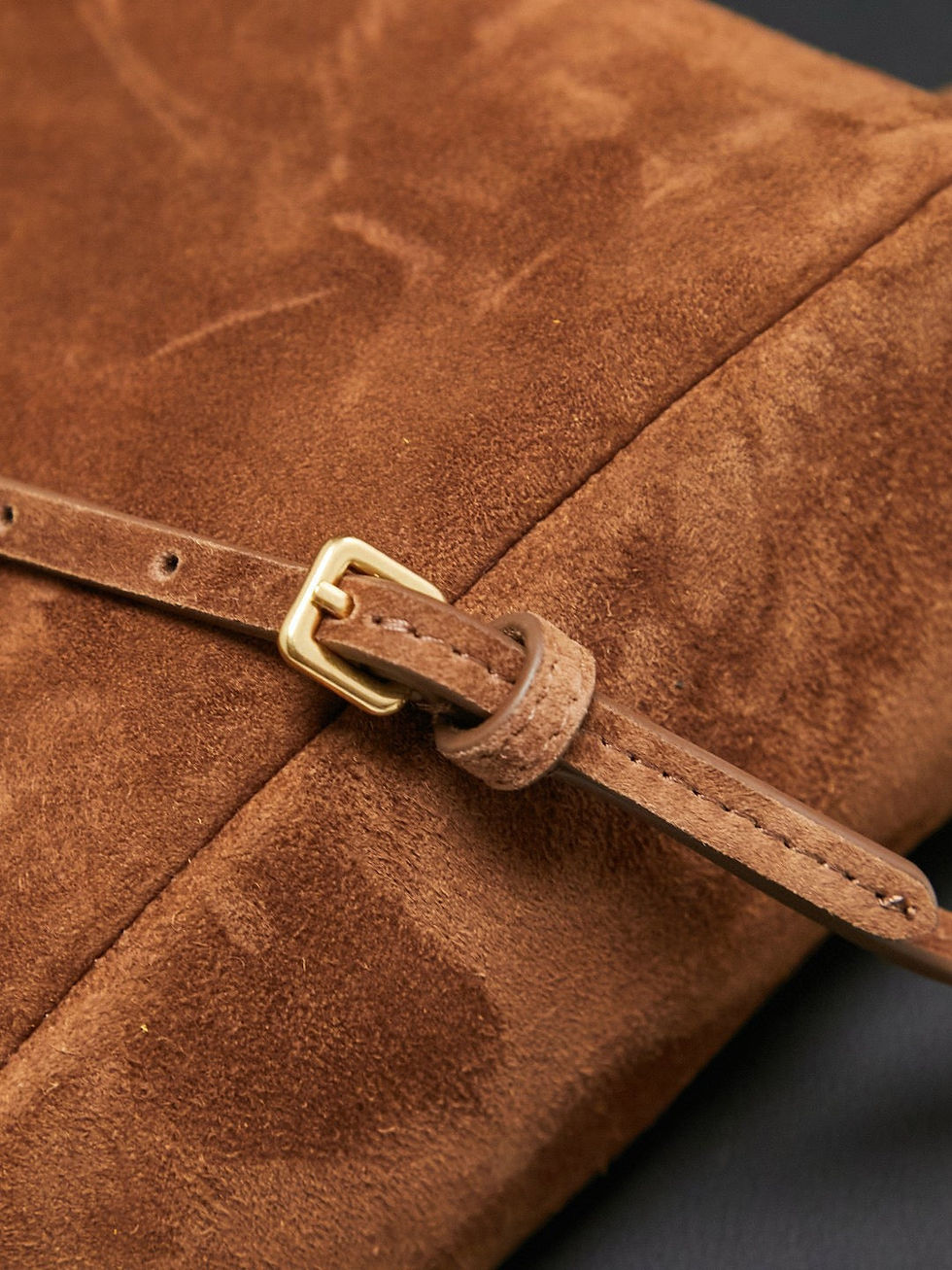 Thumbnail: Miu Miu Bucket Bag 17X14X6Cm 539