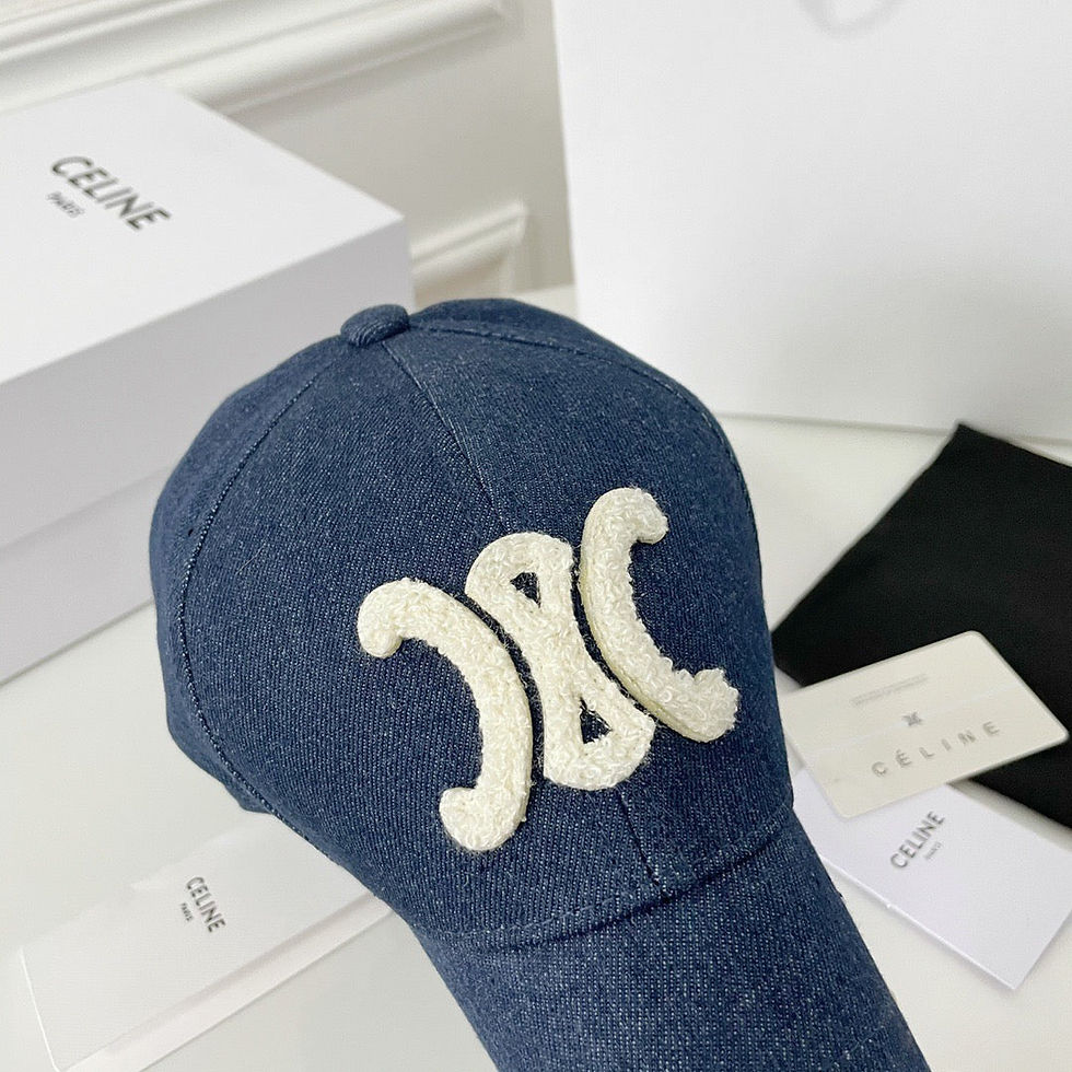 Thumbnail: Celine Cap 433 — Ivory