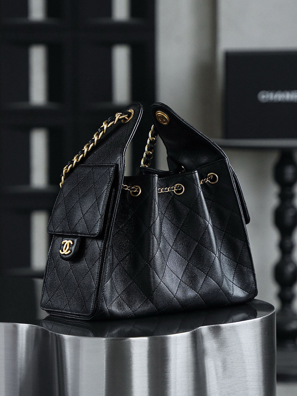 Thumbnail: Chanel Hobo 25Bag Small