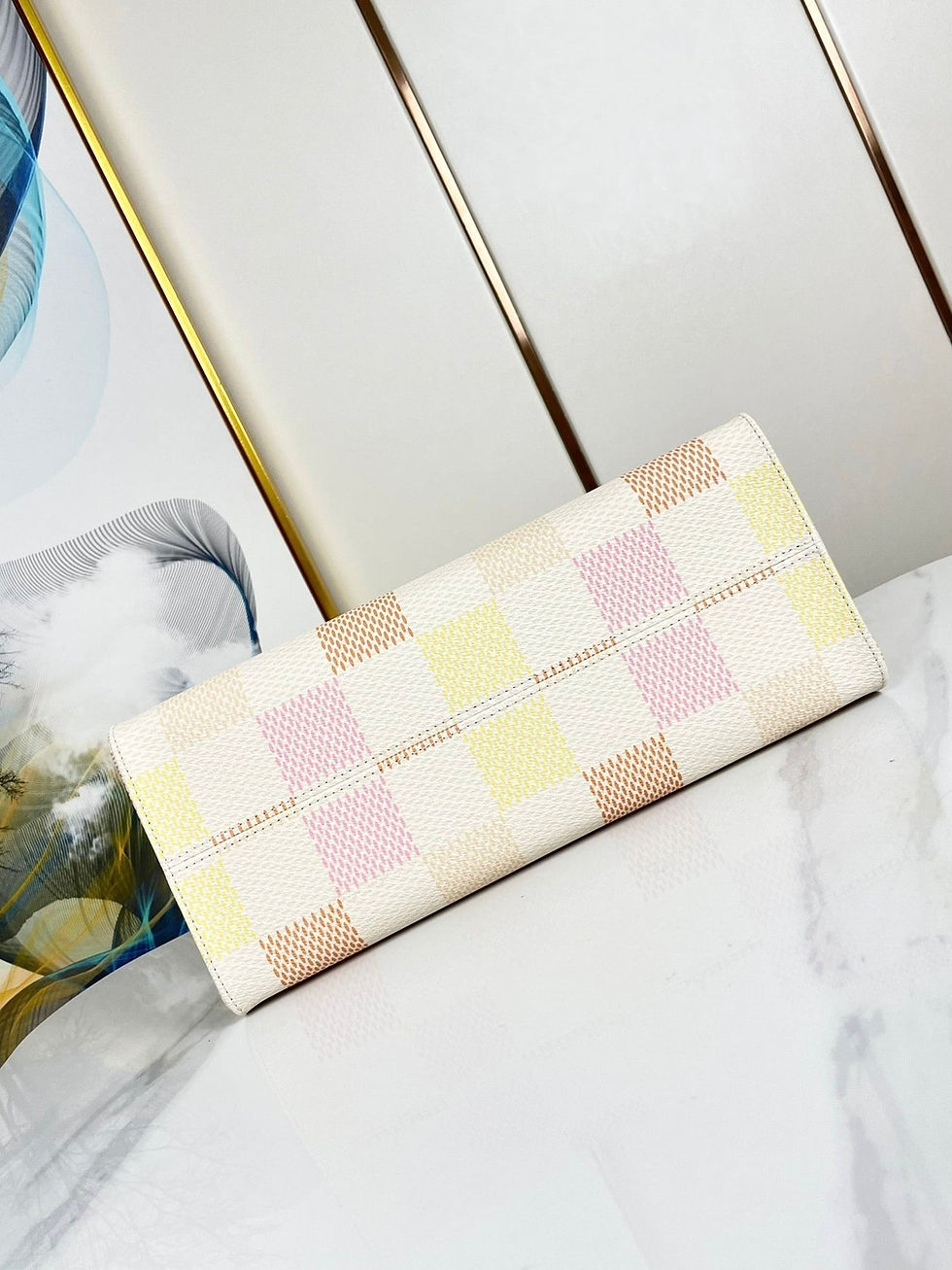 Thumbnail: Louis Vuitton ONTHEGO 35 IN PEACH DAMIER GIANT CANVAS