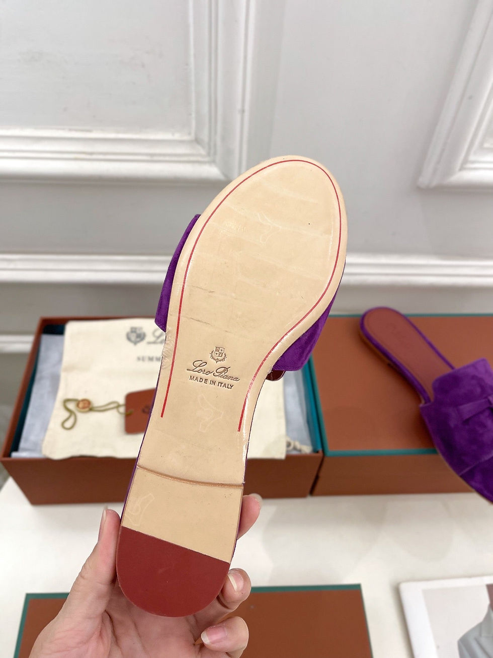 Thumbnail: Luxury Women Sandal — Brown