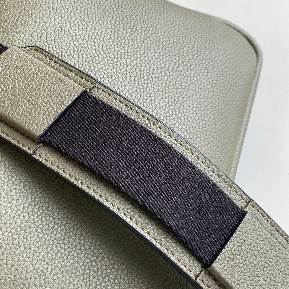 Thumbnail: Loewe Messenger Bag 4