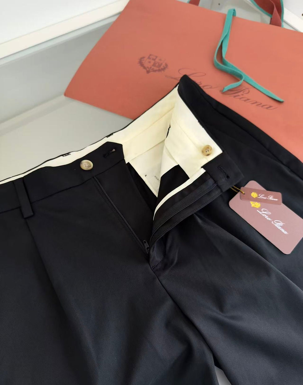 Thumbnail: Lp Short Pants — Ivory