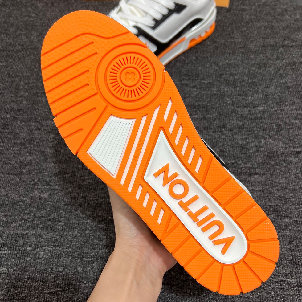Thumbnail: Louis Vuitton Trainer