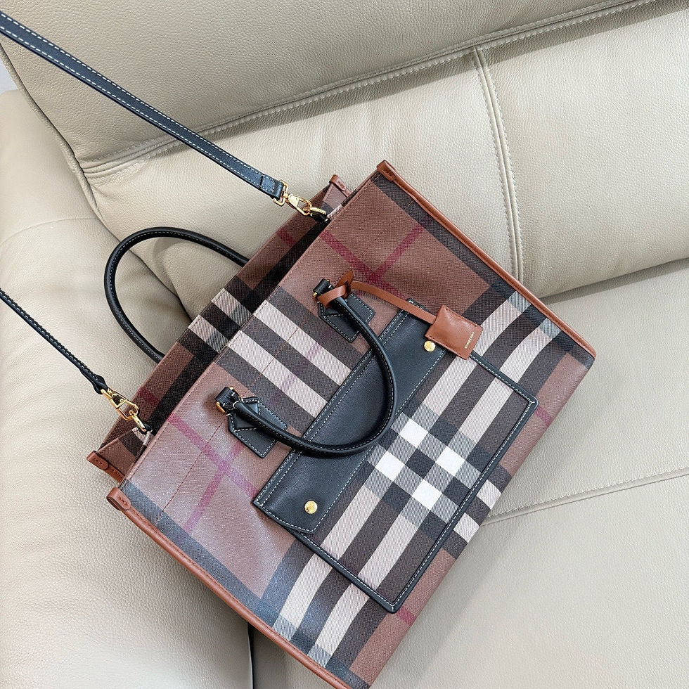 Thumbnail: Bb Medium Freya Tote Bag 110