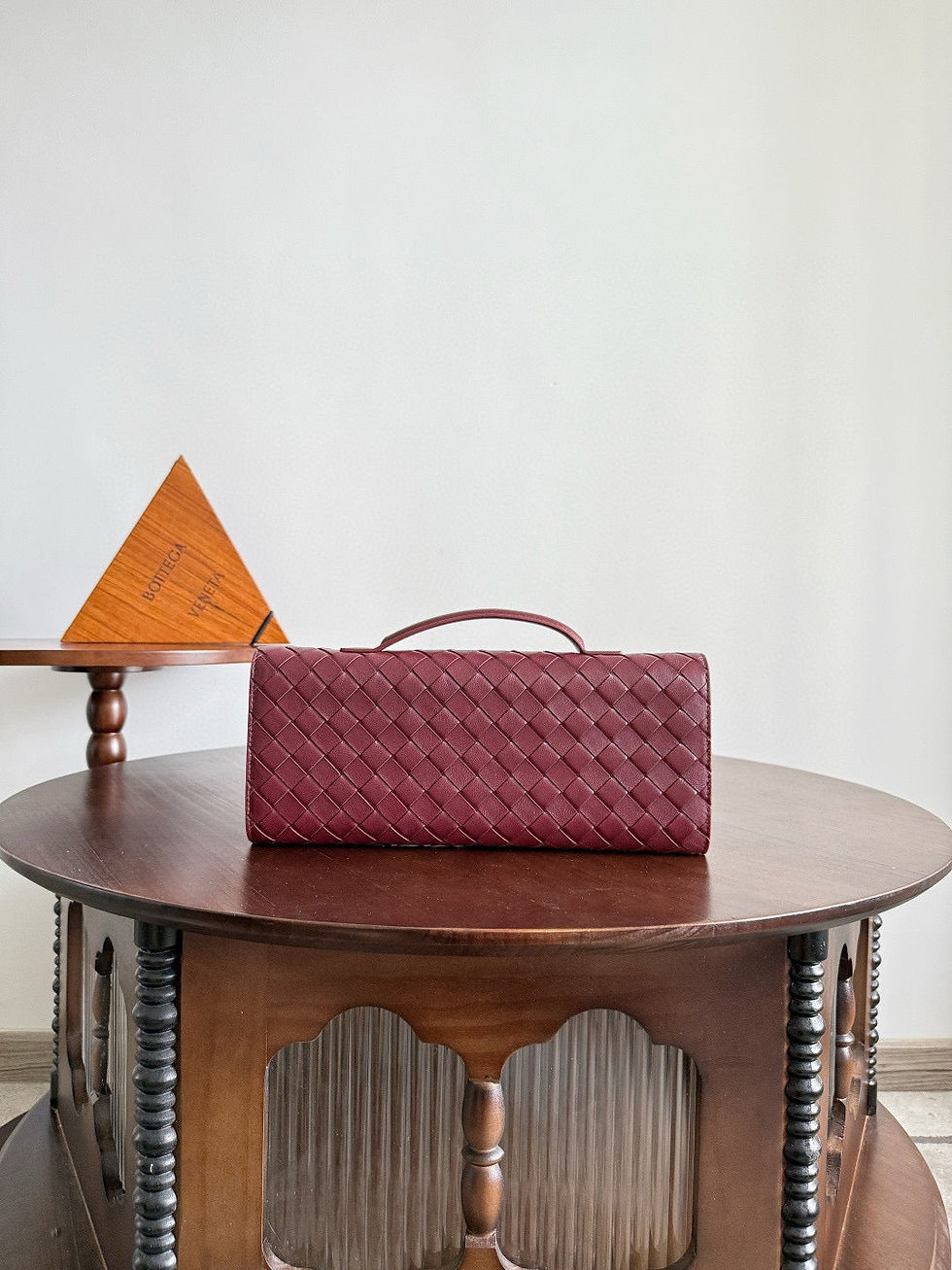 Thumbnail: Bottega Veneta Clutch Handbag 316