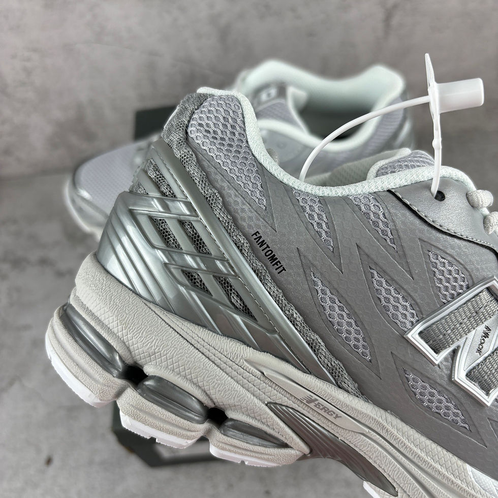 Thumbnail: New Balance