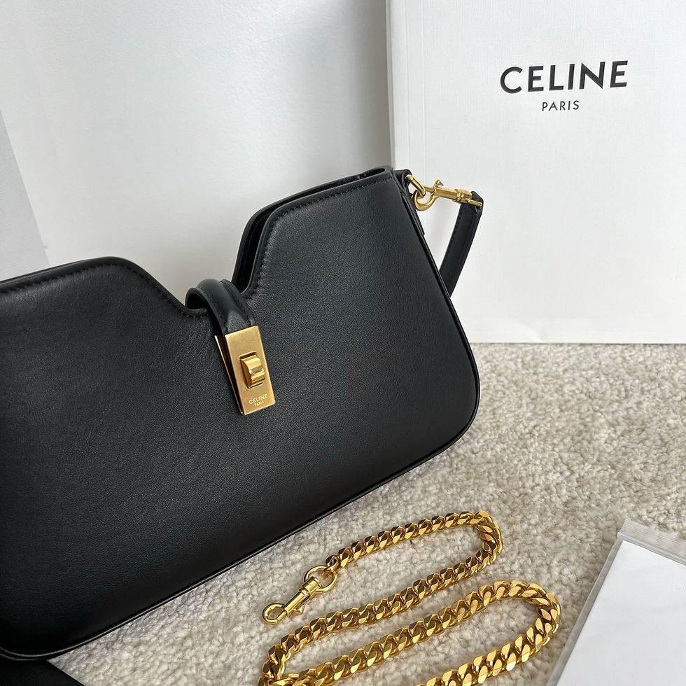 Thumbnail: Celine Shoulder Bag 511