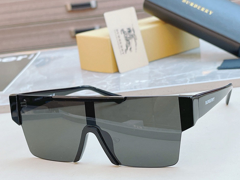 Thumbnail: Burberry Sunglasses — Olive