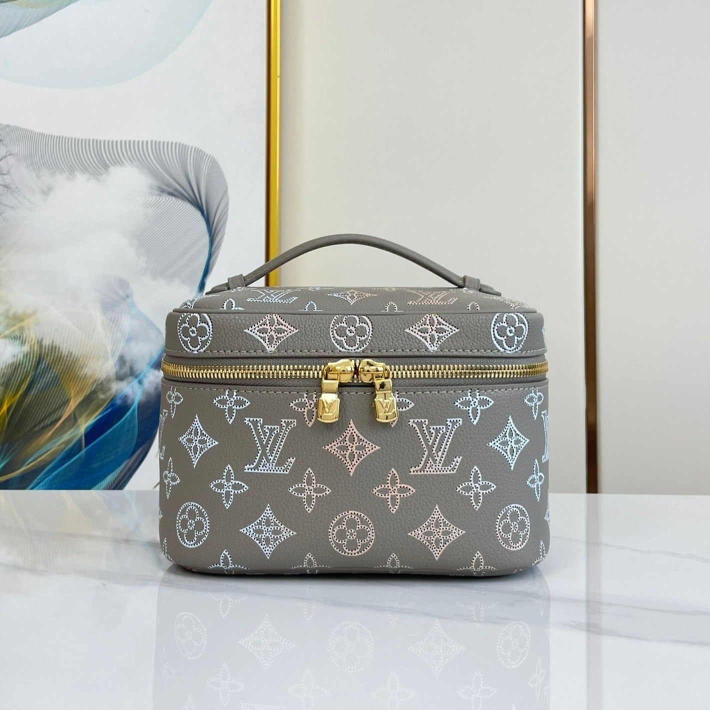 Louis Vuitton NICE MINI 20 MAHINA CALFSKIN