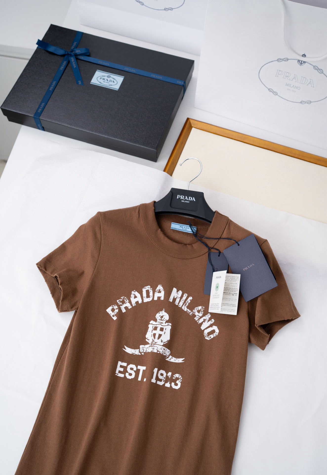 Prada T-Shirt #692