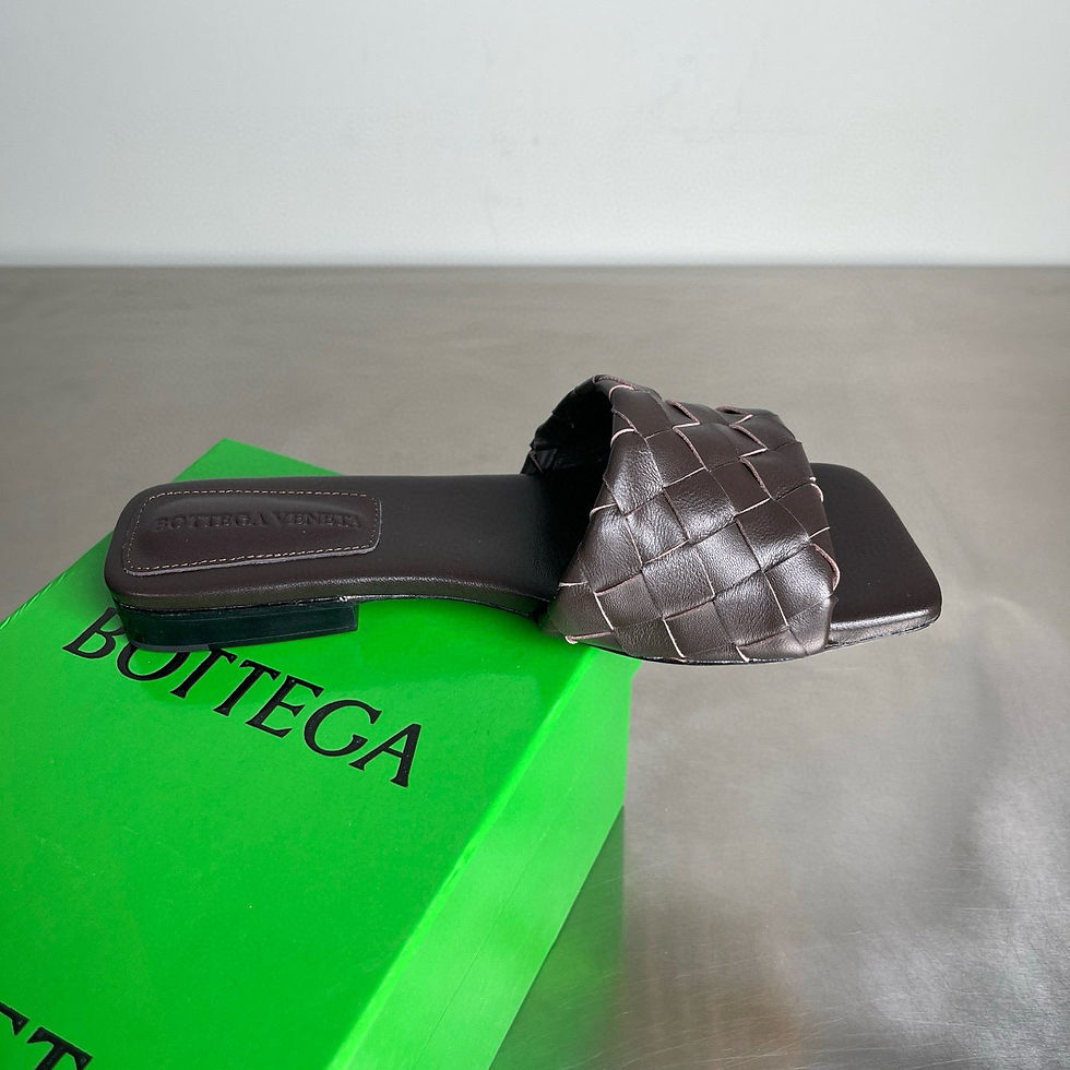 Thumbnail: Bottega Veneta Women Flat Sandal