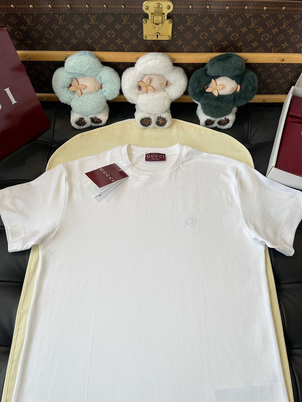 Thumbnail: Gucci T Shirt — Bone