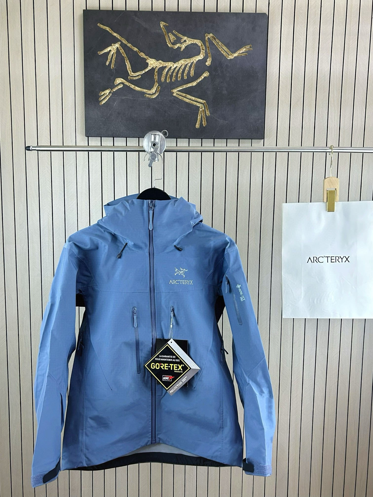 Arc'teryx Jacket — Graphite