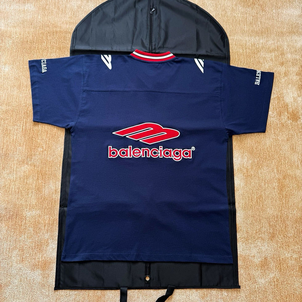 Thumbnail: Balenciaga T-Shirt Sport Bleu Marine – Logo Rouge Housse