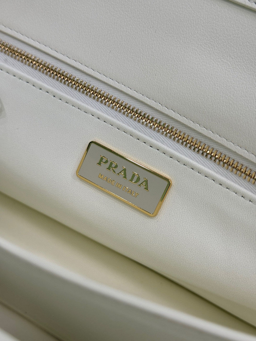 Thumbnail: Prada Shoulder Bag