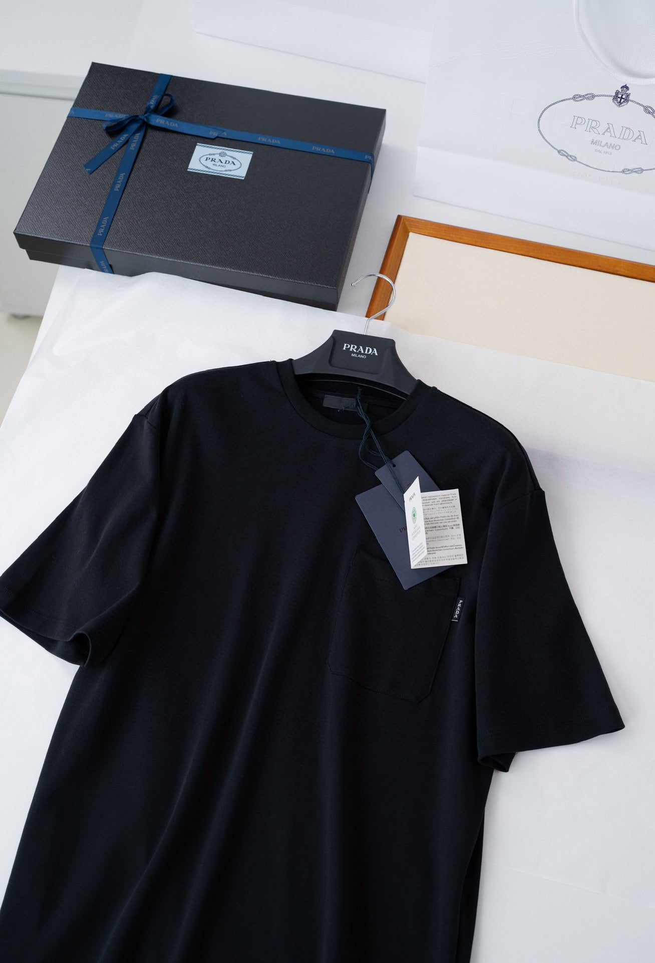 Prada T-Shirt #323