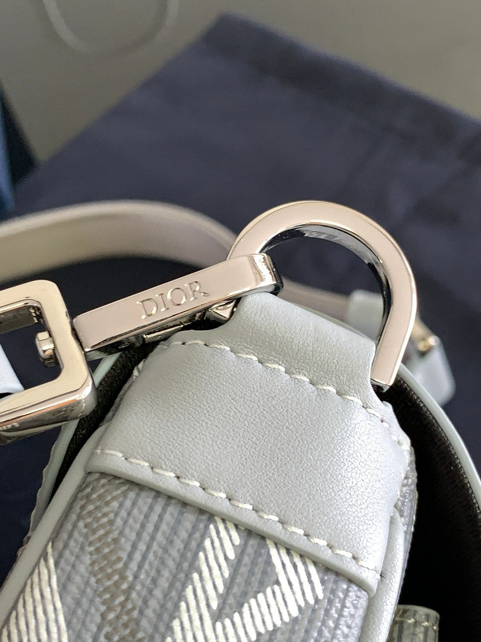 Thumbnail: Dior Messenger Bag 18