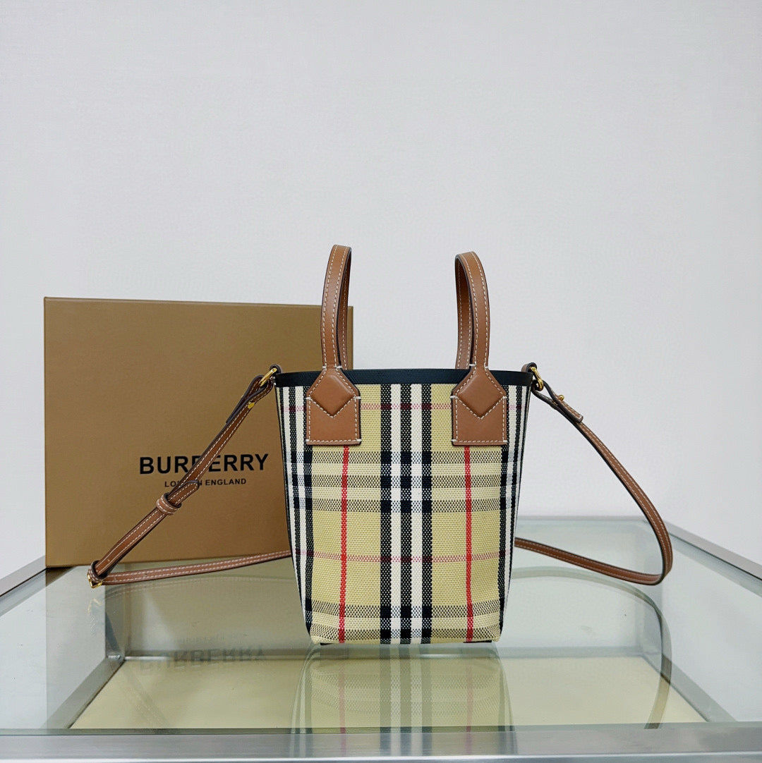 Bb Mini Bucket Bag 49
