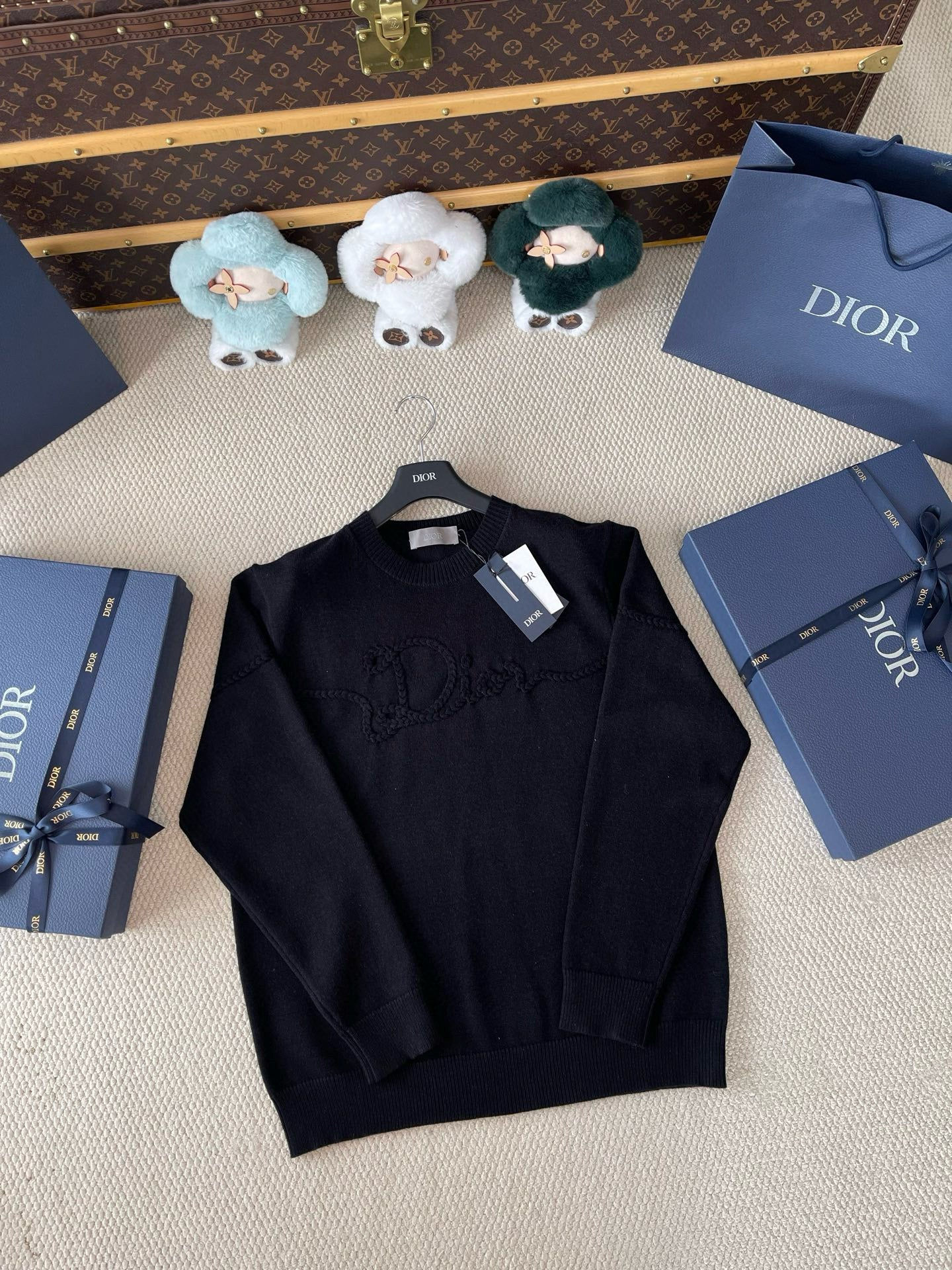 Dior Essentials Piece