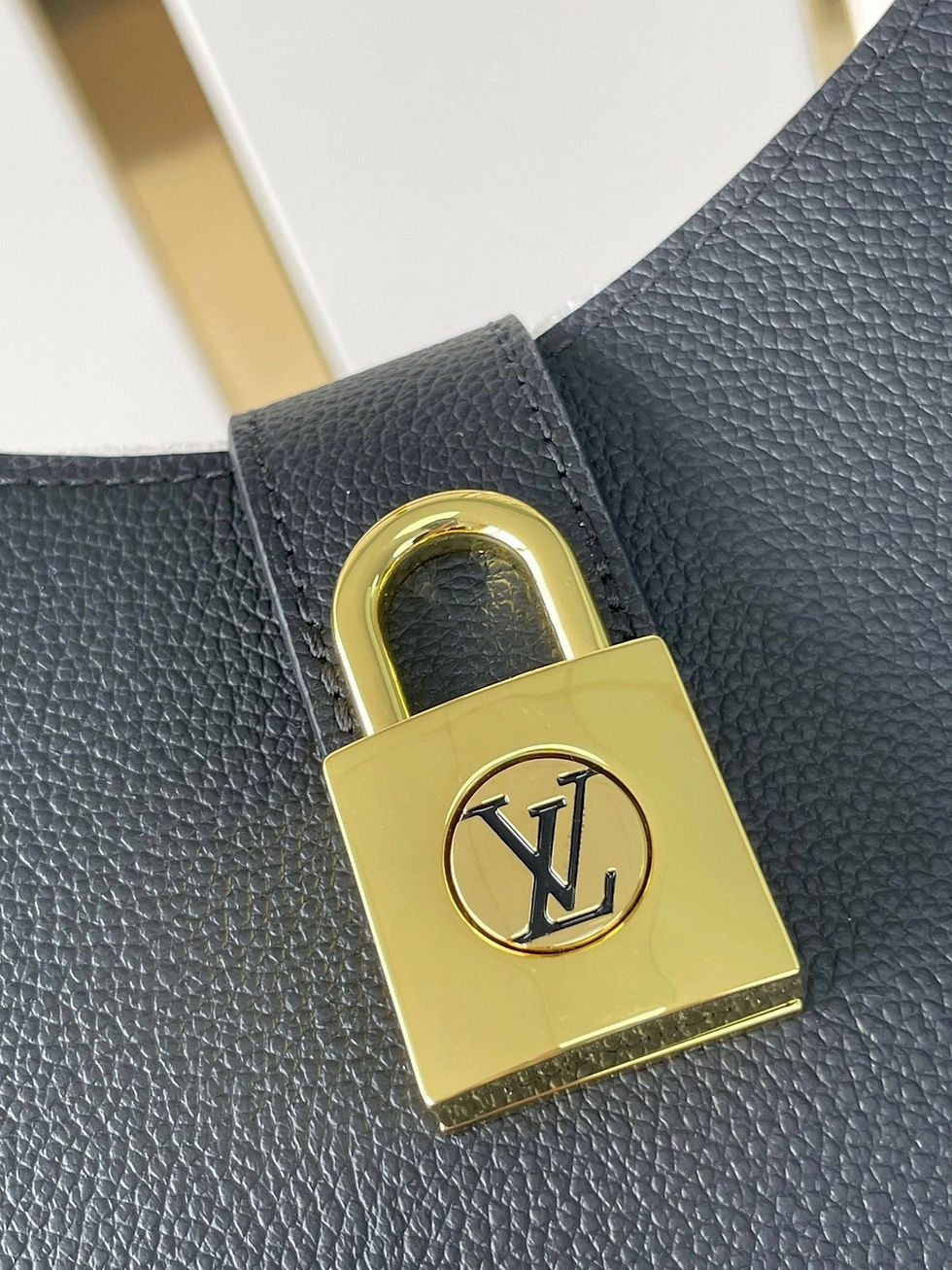 Thumbnail: Louis Vuitton LOW KEY SHOULDER BAG 26 IN BLACK GRAINED CALFSKIN GOLD BUCKLE