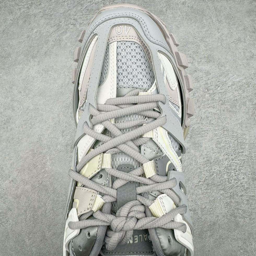 Thumbnail: BAL Track Grey and White 3