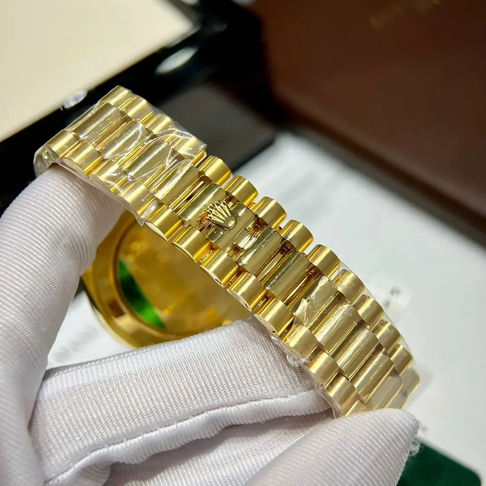 Thumbnail: Superclone Rolex Day Date Green Dial 0040 40 Mm