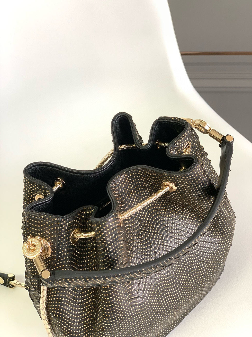 Thumbnail: Bvlgari Serpenti Forever Bucket Bag