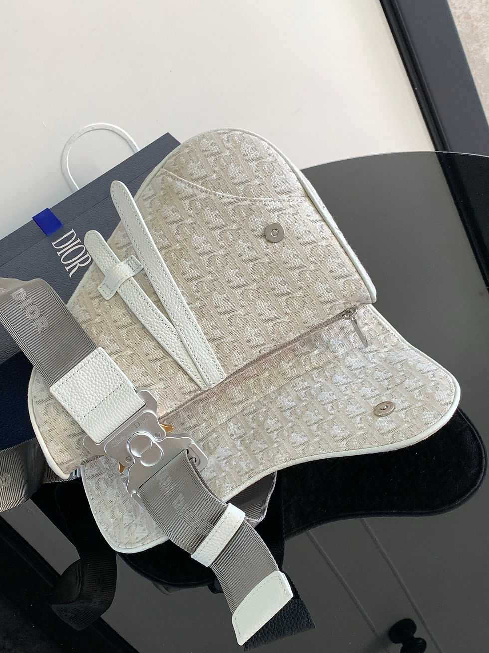 Thumbnail: Dior Saddle Bag 48