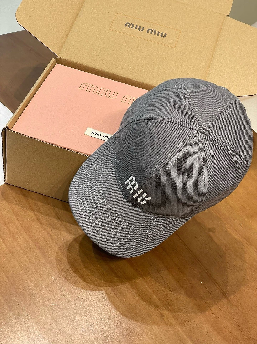 Thumbnail: Miu Miu Caps 562 — Sage Green