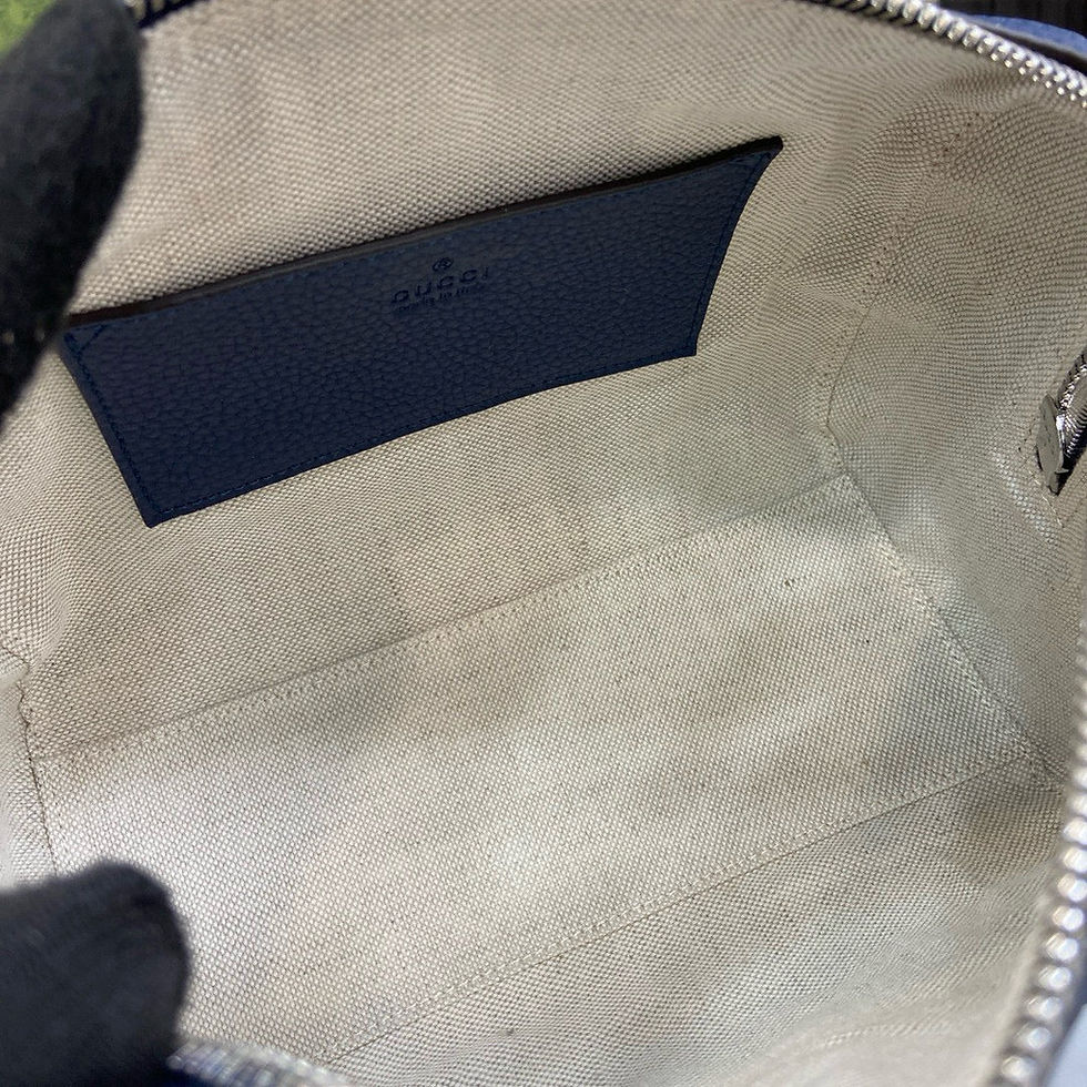 Thumbnail: Gucci Duffle Bag