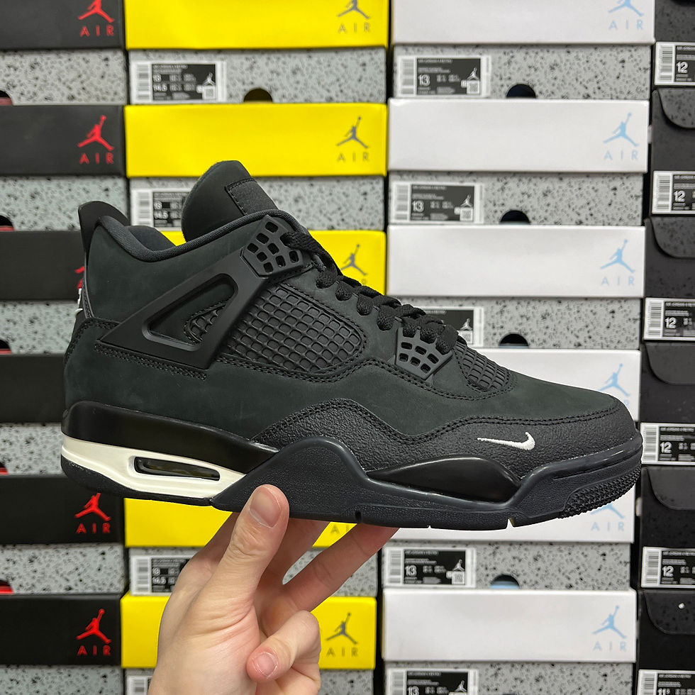 Thumbnail: Jordan AJ4 Low