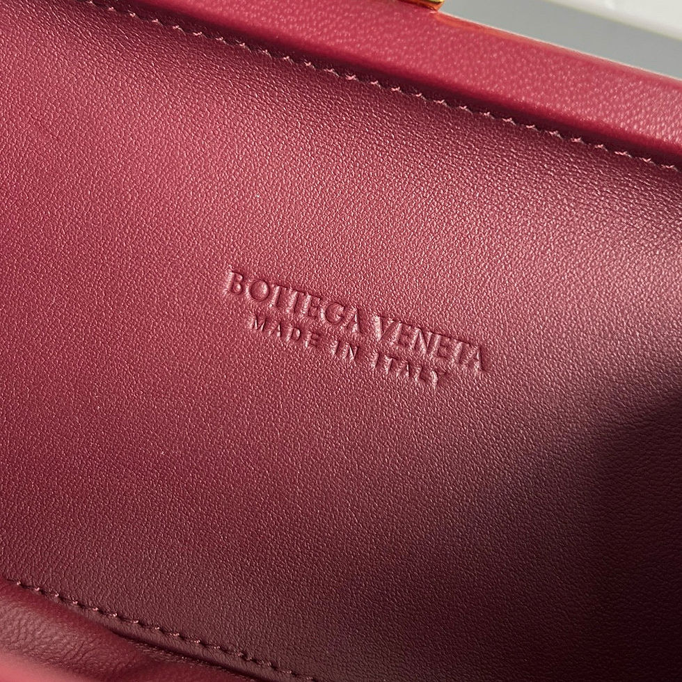Thumbnail: Bottega Veneta Intrecciato Knot Woven Clutch Bag