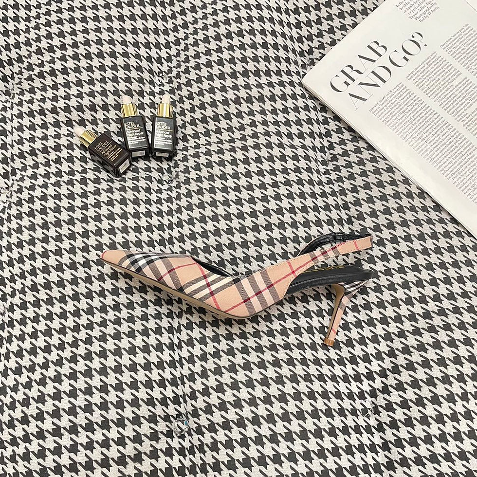 Thumbnail: Burberry Women Heel
