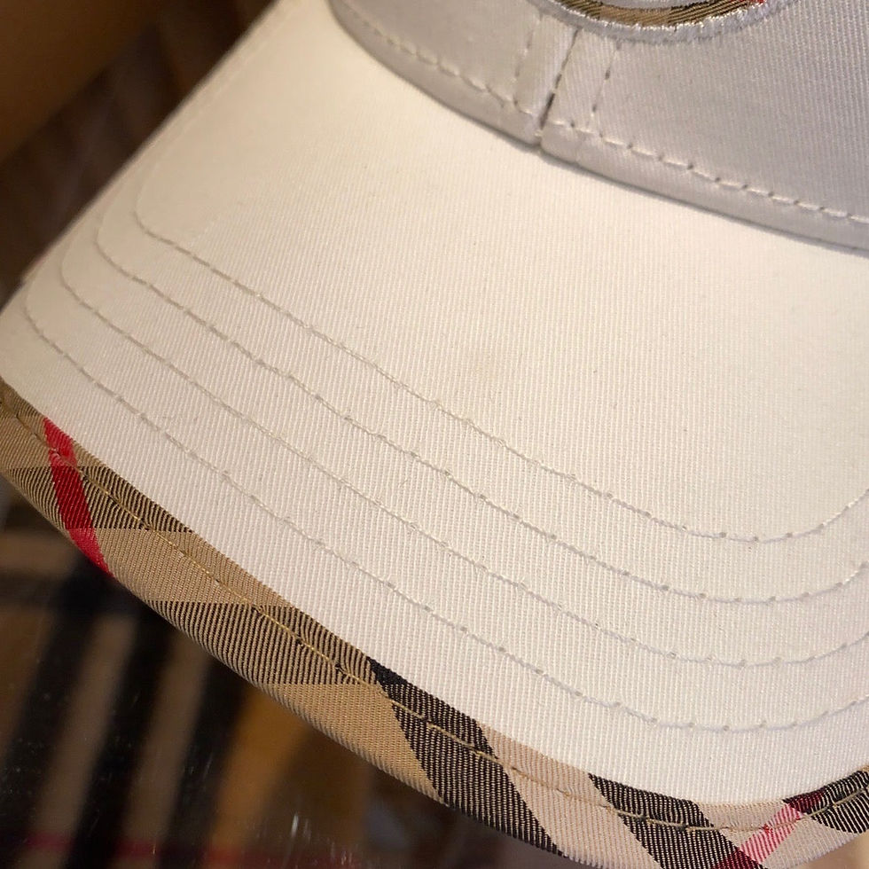Thumbnail: Burberry Cap 530 — Camel