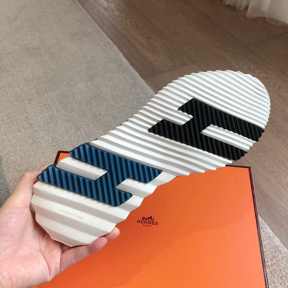 Thumbnail: HERM Sneaker 61