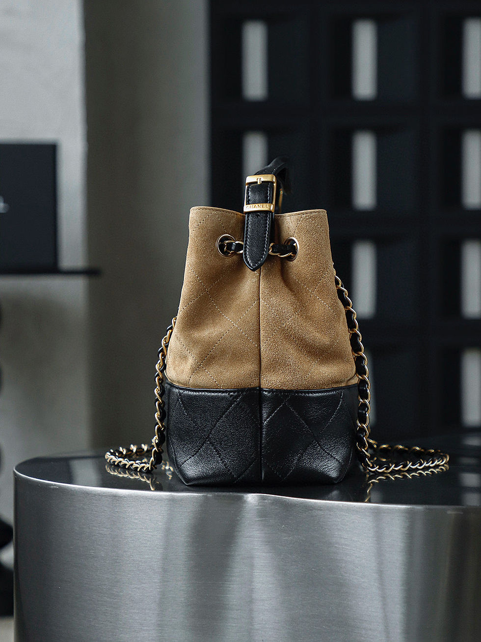 Thumbnail: Chanel 25A Hobo Bag Small