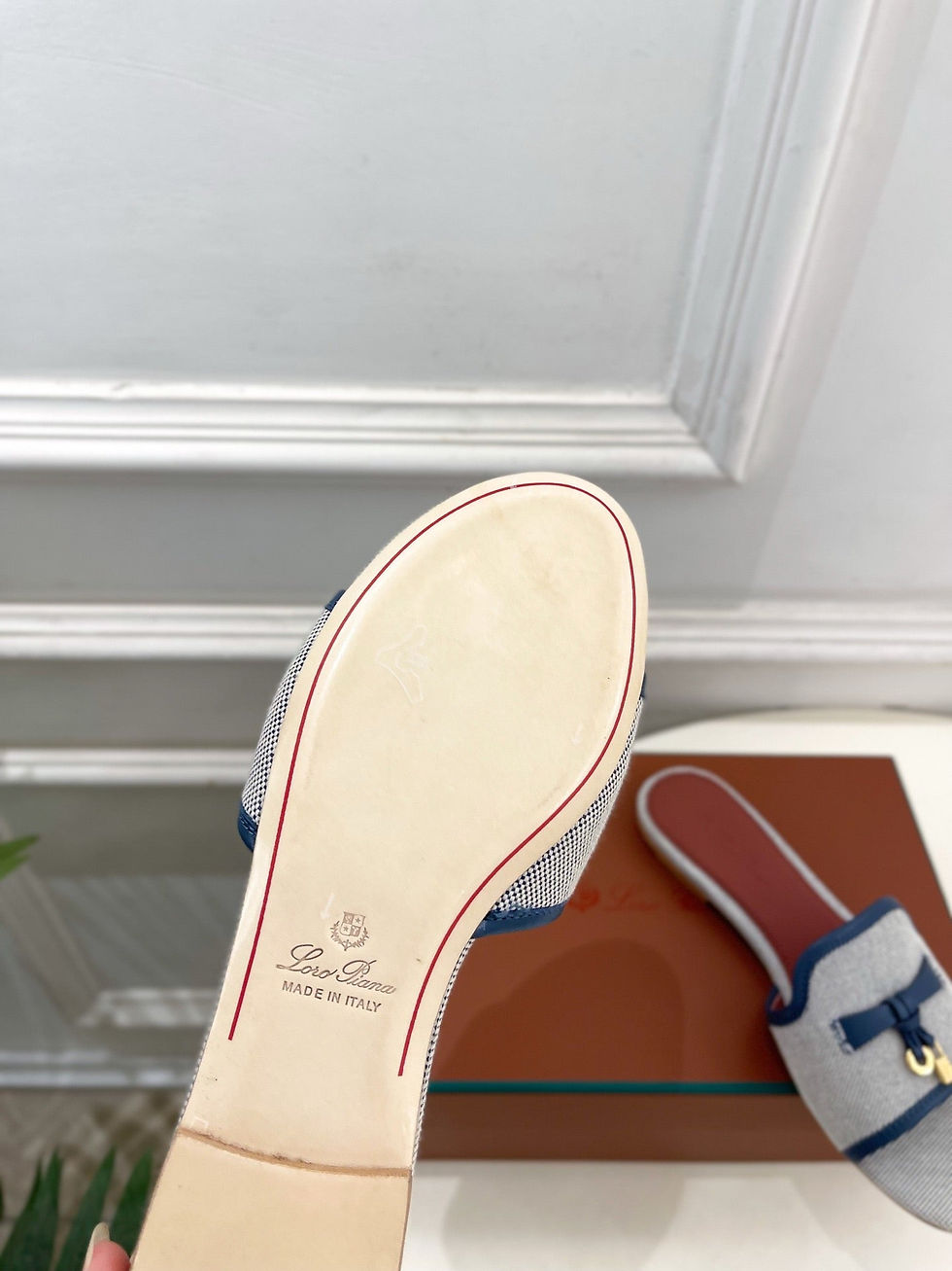 Thumbnail: Luxury Women Sandal — Amber