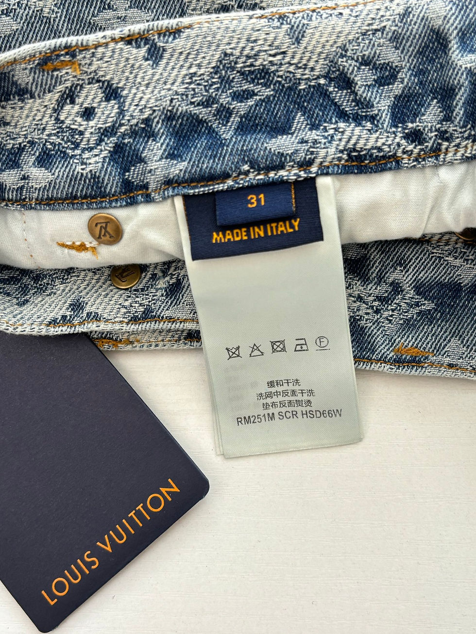 Thumbnail: Louis Vuitton Shorts