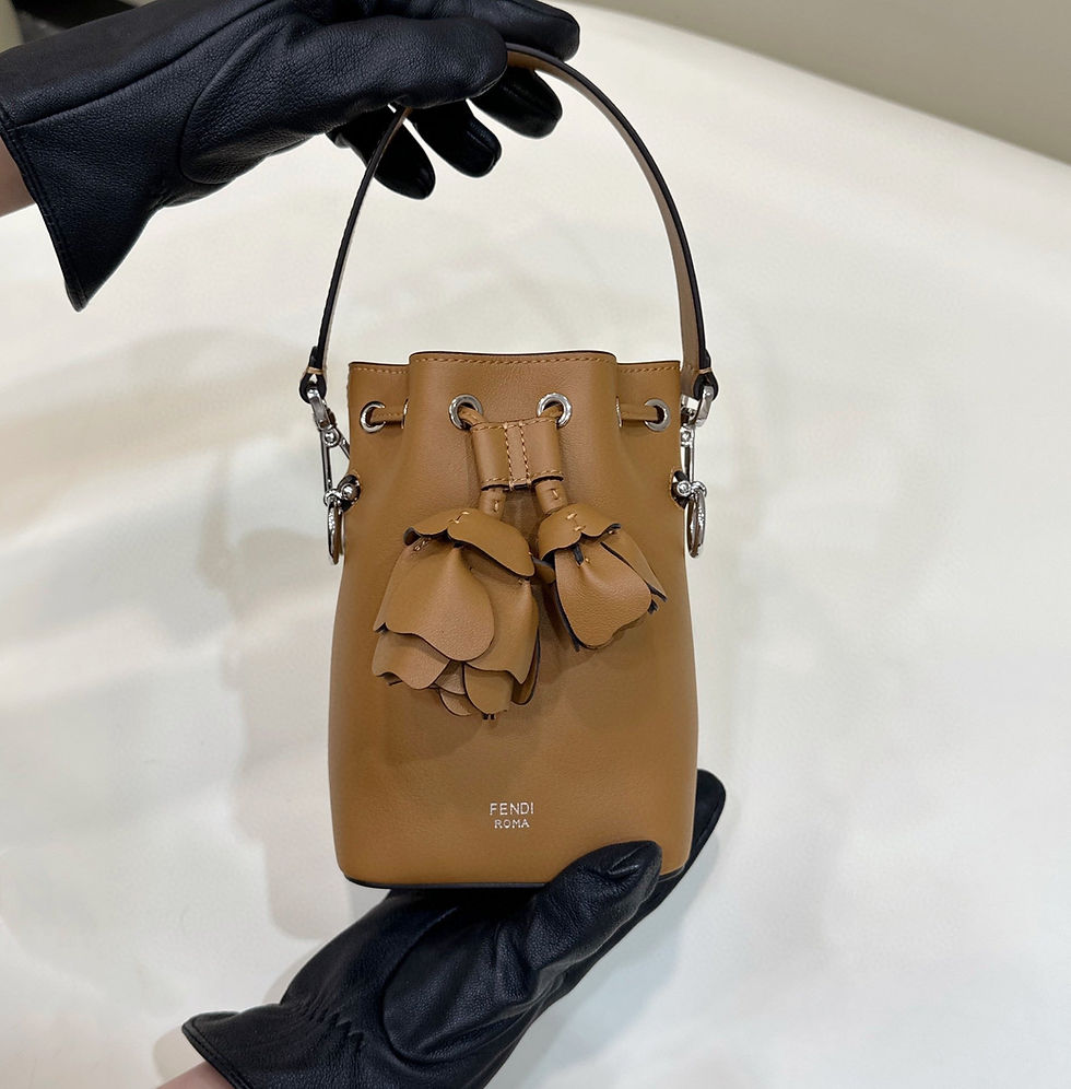 Thumbnail: Fendi Bucket