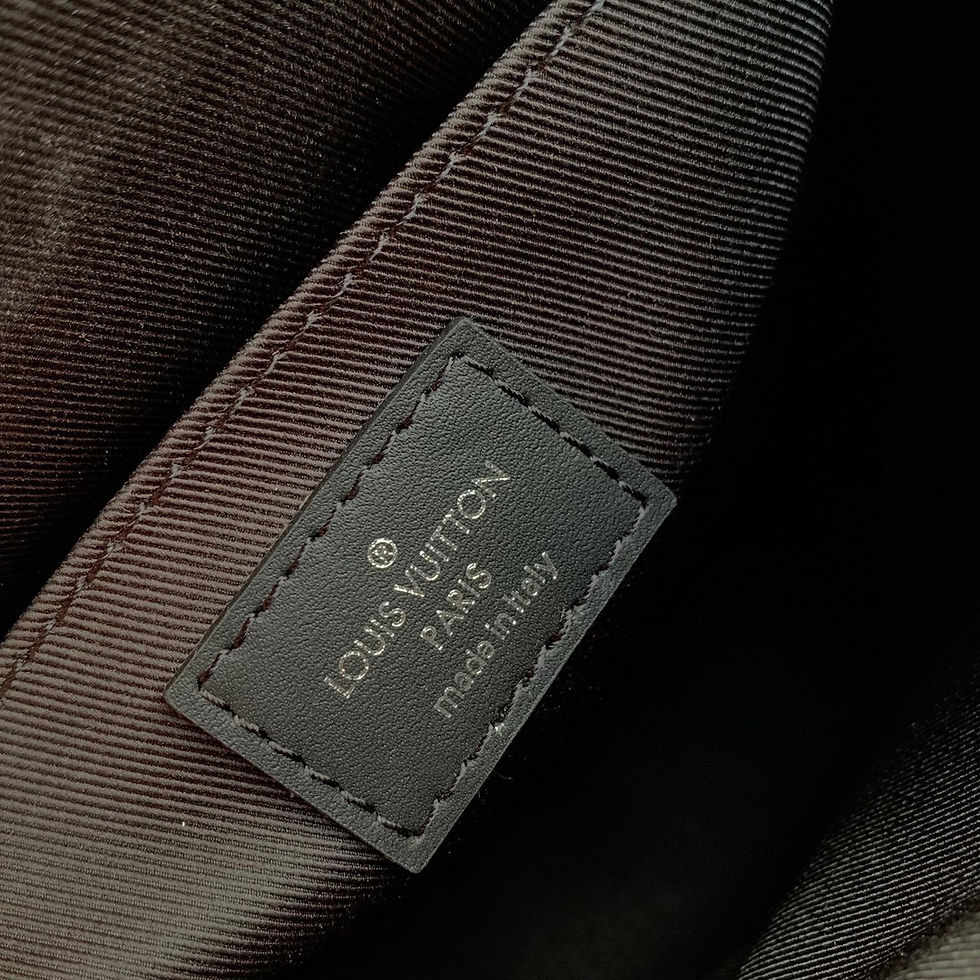 Thumbnail: Louis Vuitton Sac Plat