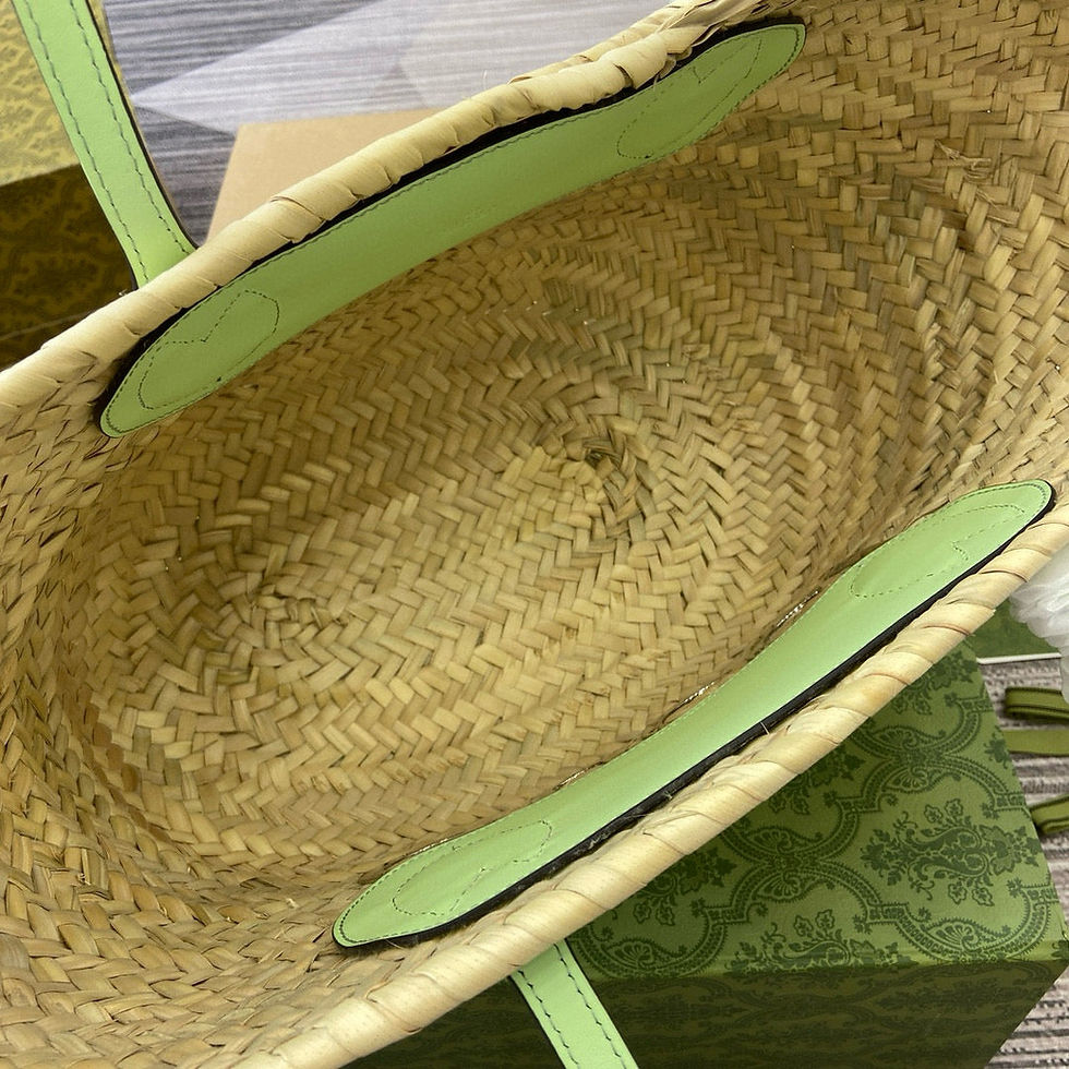 Thumbnail: Gucci Straw Tote 26 22 5 18