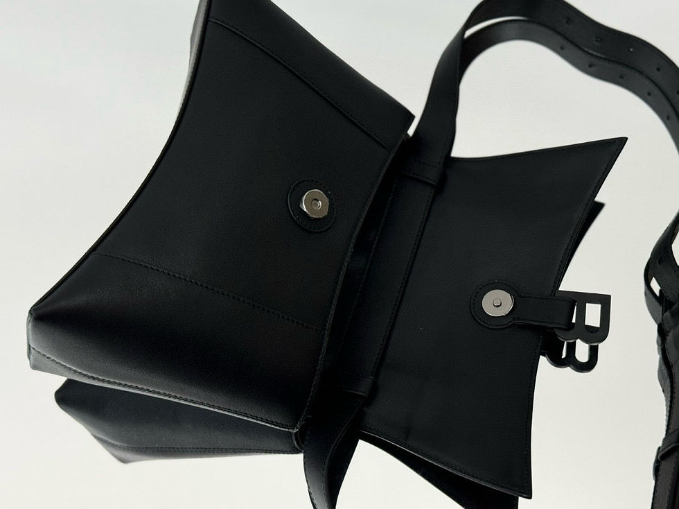 Thumbnail: Balenciaga Hourglass Black Leather Downtown Shoulder Bag