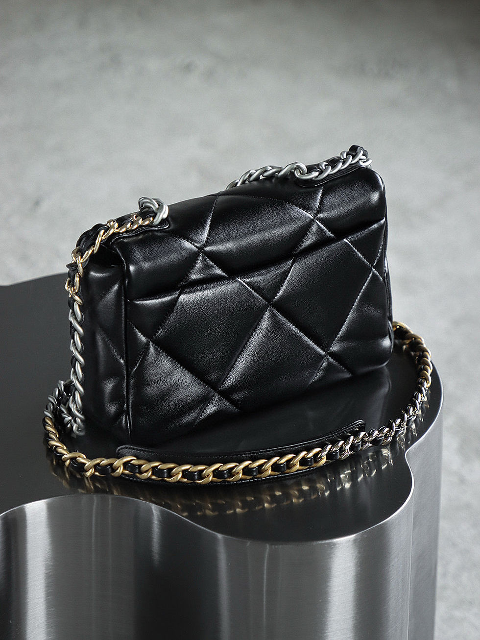 Thumbnail: Chanel 19Bag Small